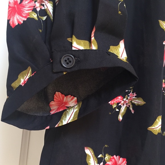 NWOT Roly Poly Blouse - Picture 3 of 8